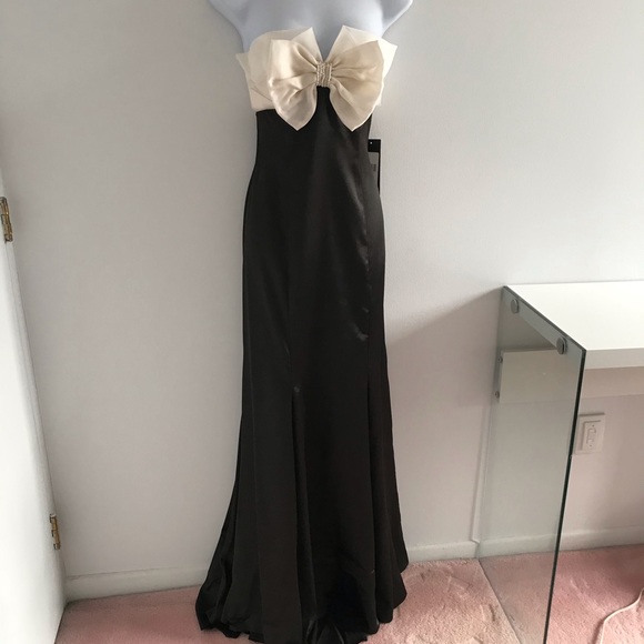 πHost Pickπ Strapless Bow Pearl Silk White Black Prom Dress Wedding Dress - Picture 5 of 16